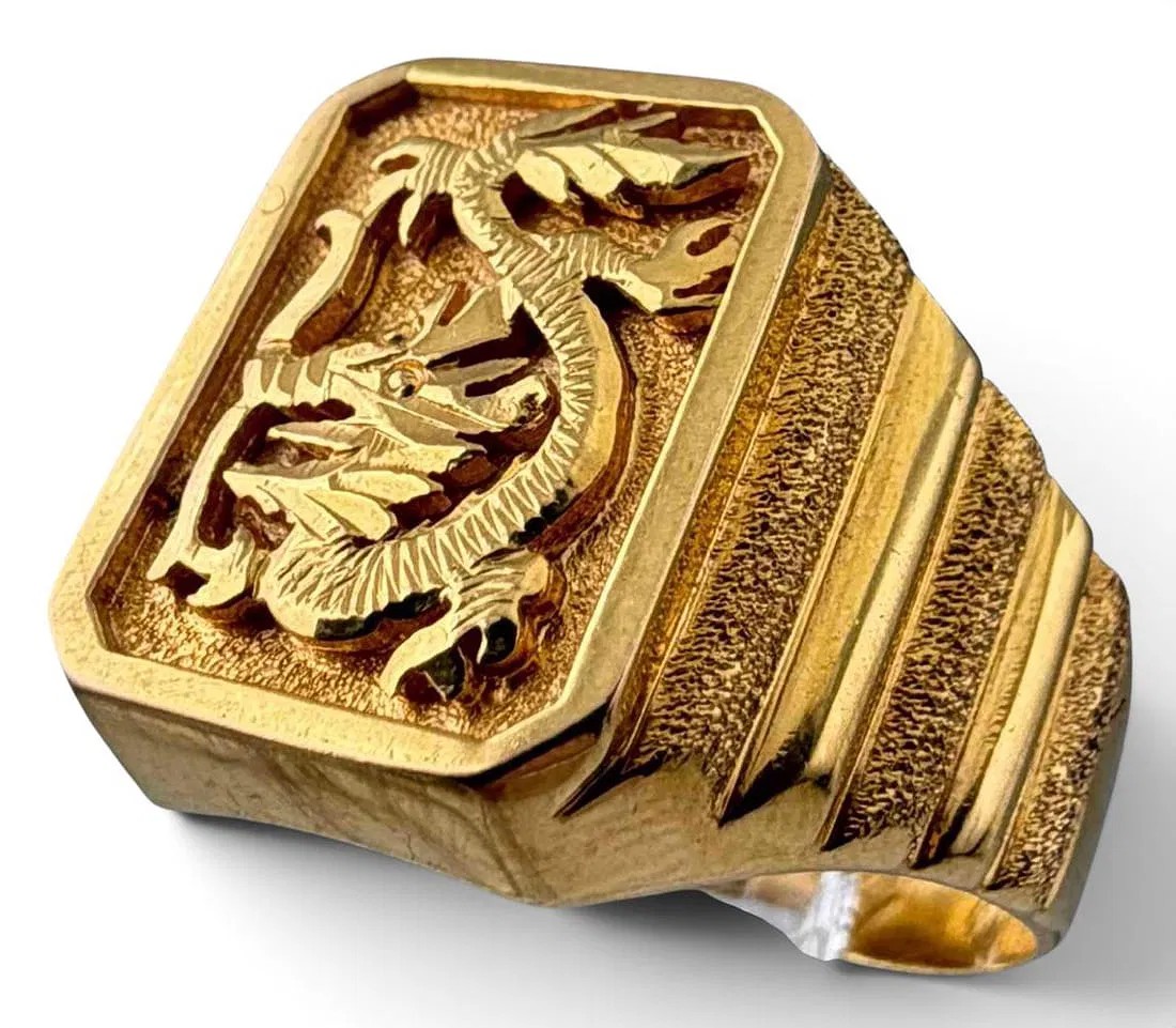 20K Gold Dragon Ring