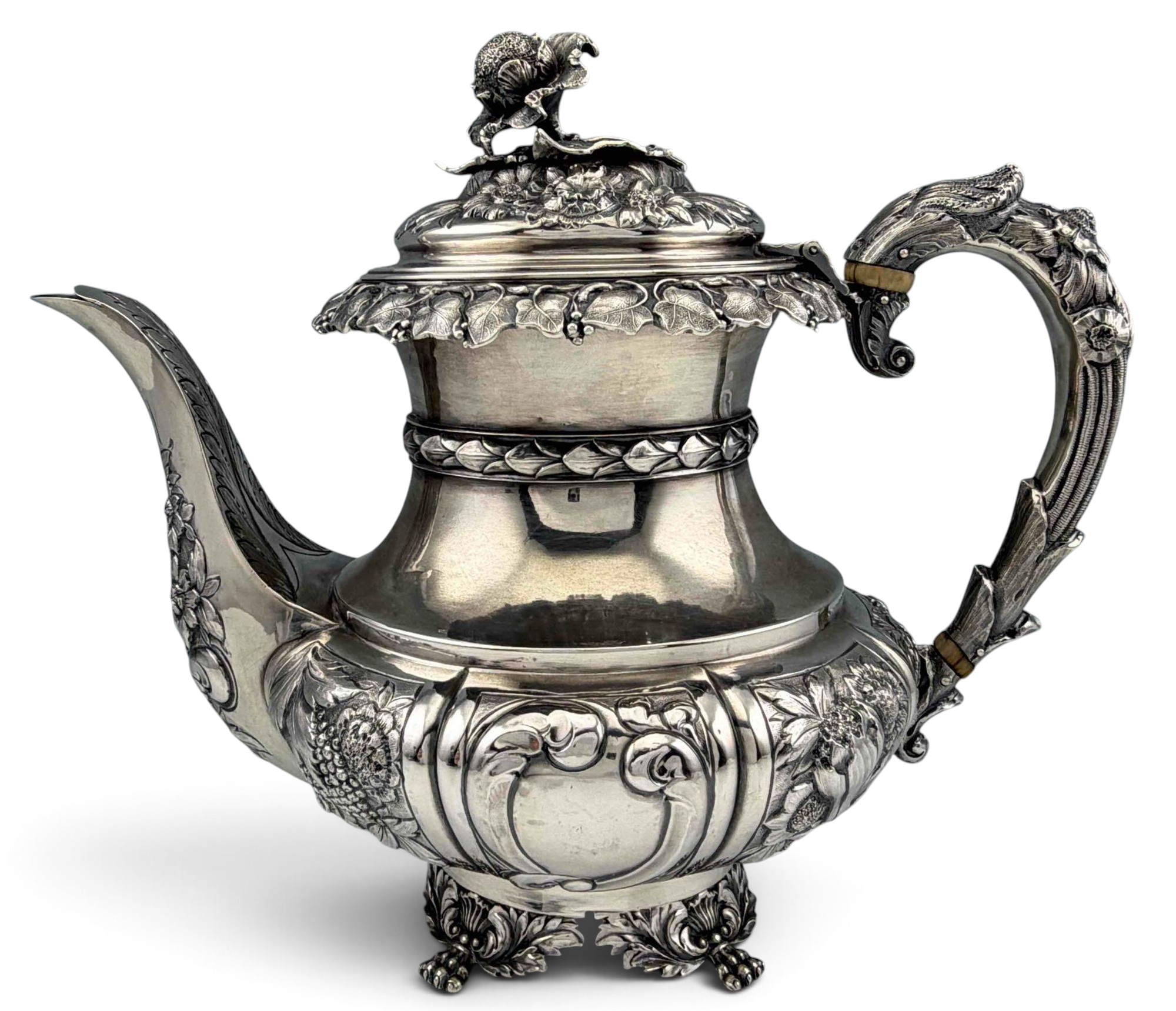 https://www.liveauctioneers.com/item/237879878_george-iv-sterling-silver-teapot-charles-fox-ii